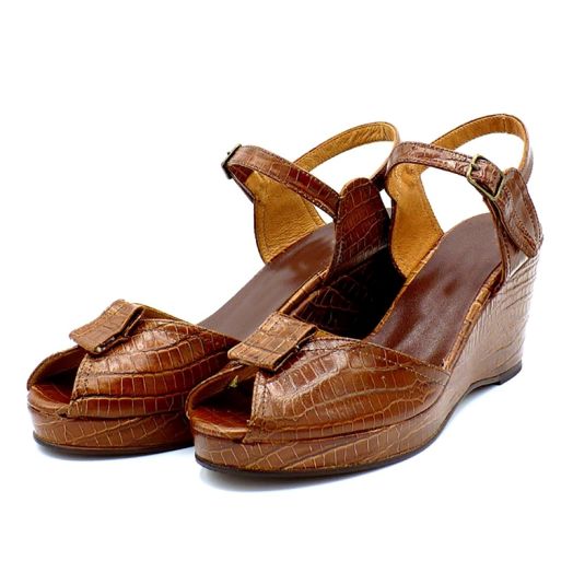 Women's Vintage Crocodile Wedge Sandal - Paseo - Brown