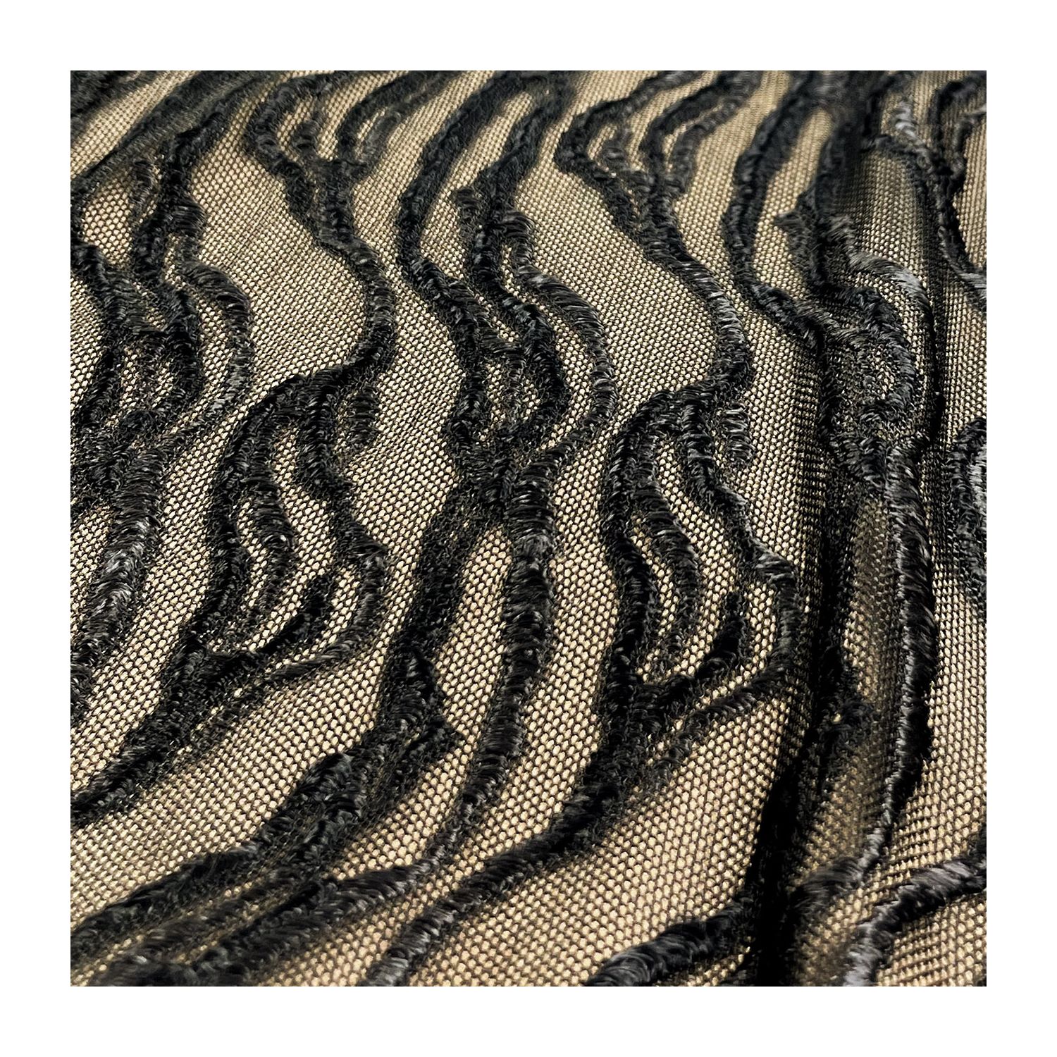 Papillon Blanc Lace Shell - Black & Dark Nude (9847) | Men's and