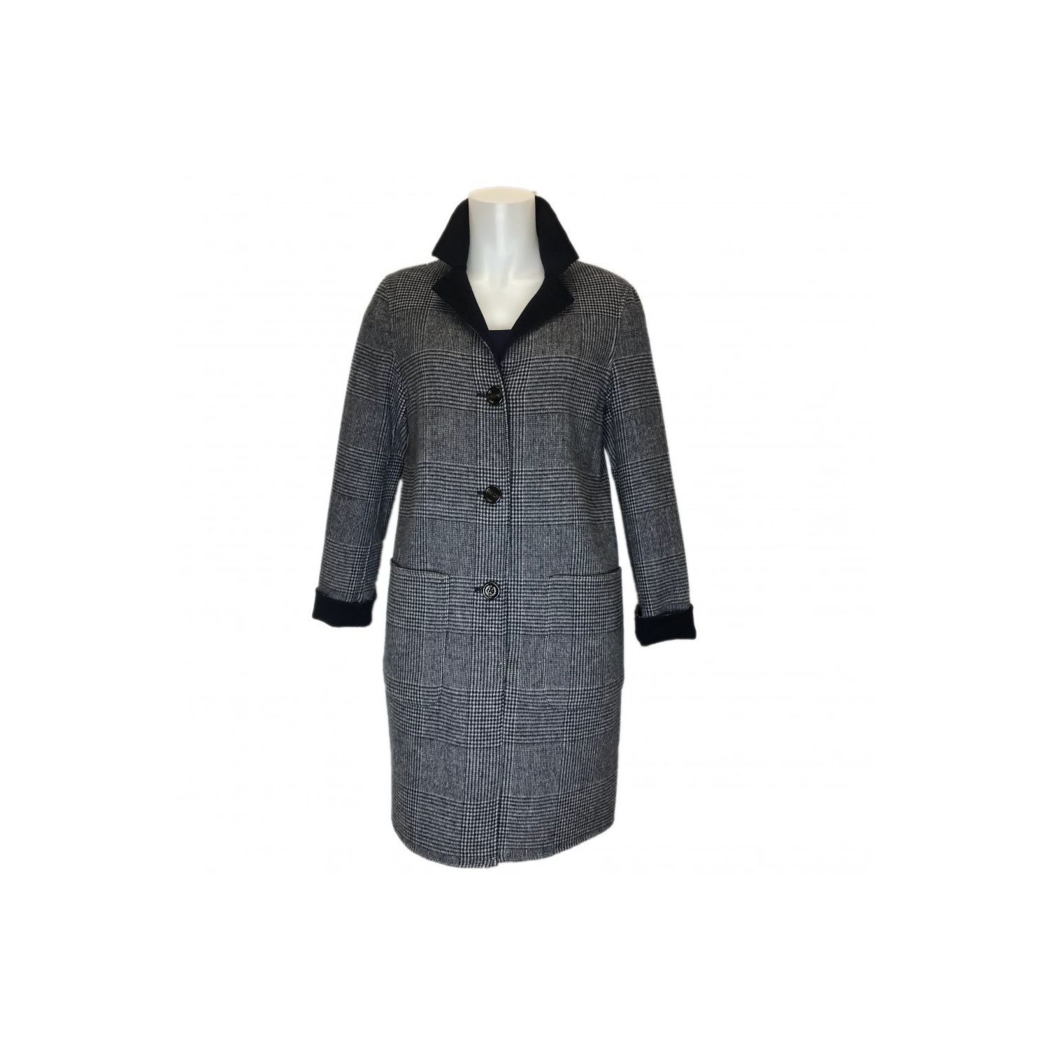 Schneiders of Salzburg Women's Reversible Alima coat – Navy & Navy/White  Glen Plaid