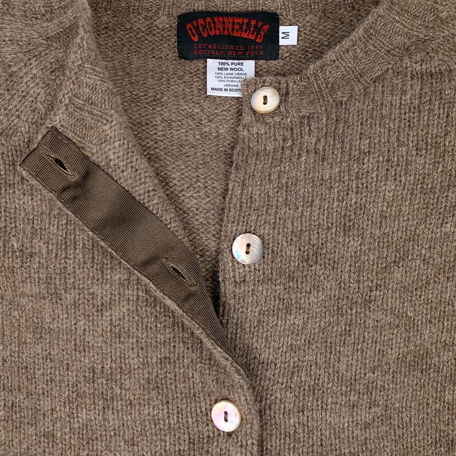 Women's Scottish Shetland Wool Cardigan - Nutmeg | Men's and